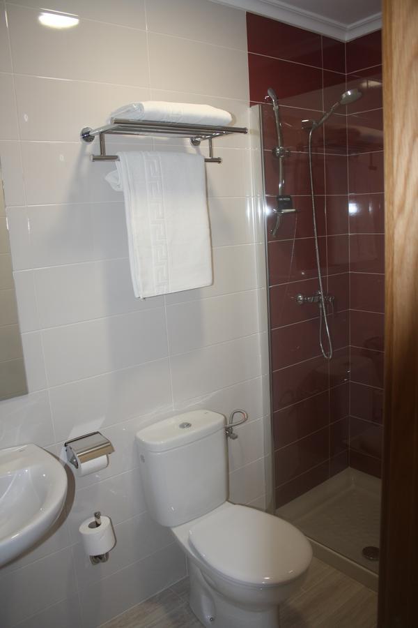 Hotel Lupa San Juan de Pinera ภายนอก รูปภาพ