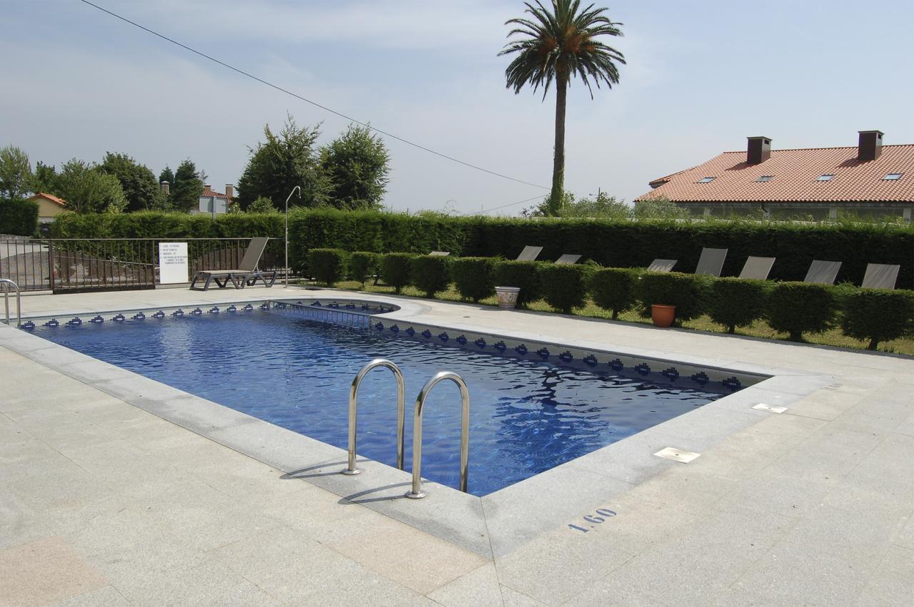 Hotel Lupa San Juan de Pinera ภายนอก รูปภาพ